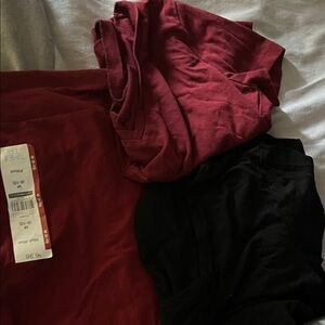 2 crop tops one leggings